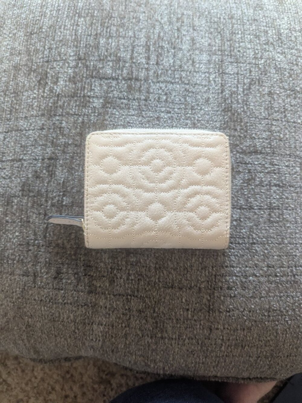 Small Leather Wallet..NWOT